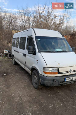 Вантажопасажирський фургон Renault Master 2001 в Мукачевому