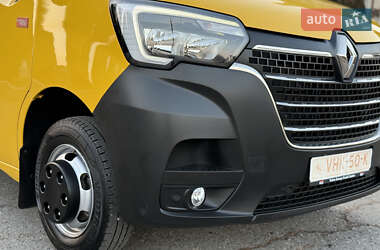 Вантажний фургон Renault Master 2021 в 
