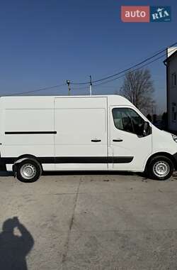 Грузовой фургон Renault Master 2016 в 