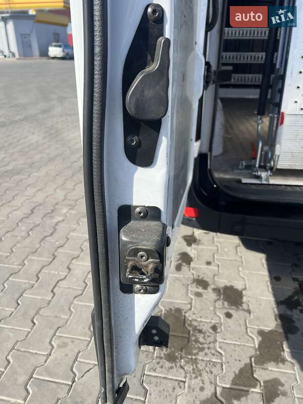 Вантажний фургон Renault Master 2018 в Луцьку