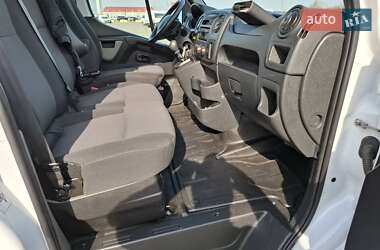 Грузовой фургон Renault Master 2018 в 