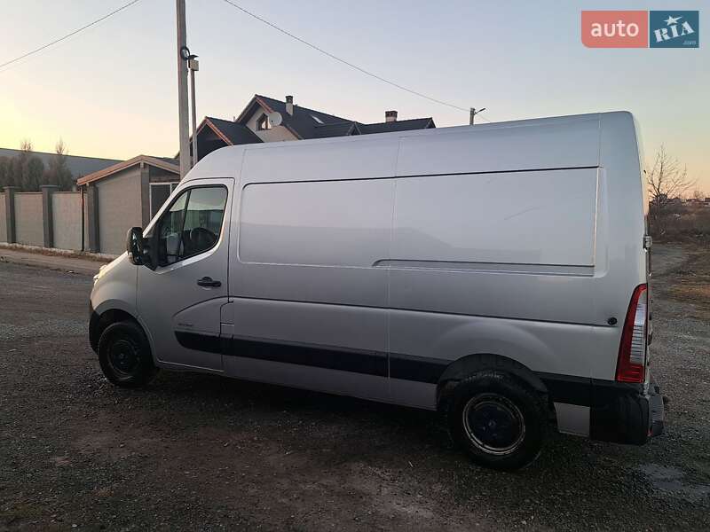 Другие грузовики Renault Master 2015 в 