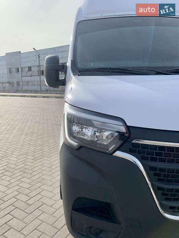 Вантажний фургон Renault Master 2020 в Запоріжжі