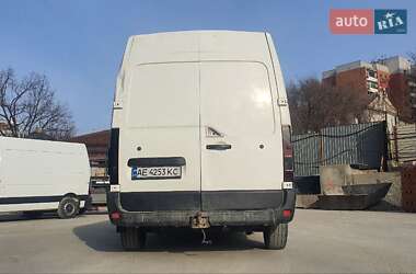 Грузовой фургон Renault Master 2014 в 