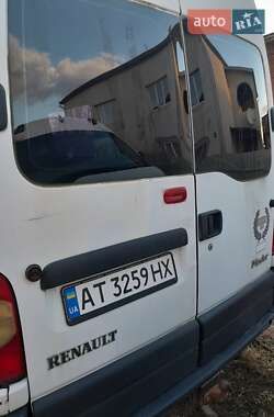 Грузовой фургон Renault Master 2004 в 