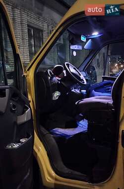 Грузовой фургон Renault Master 2014 в  фото 30 Грузовой фургон Renault Master 2014 в