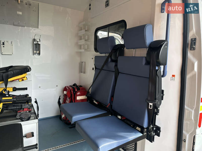 Автомобіль швидкої допомоги Renault Master 2020 в Києві фото 21 Автомобіль швидкої допомоги Renault Master 2020 в Києві