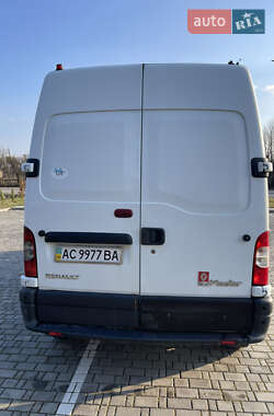 Грузовой фургон Renault Master 2008 в Торчине