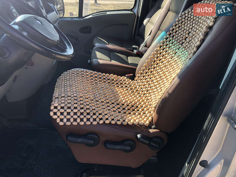 Микроавтобус Renault Master 2010 в Красилове