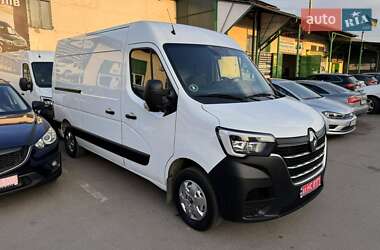 Грузовой фургон Renault Master 2021 в 