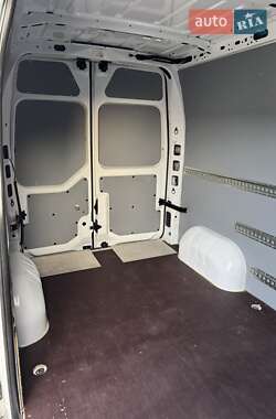 Грузовой фургон Renault Master 2021 в 