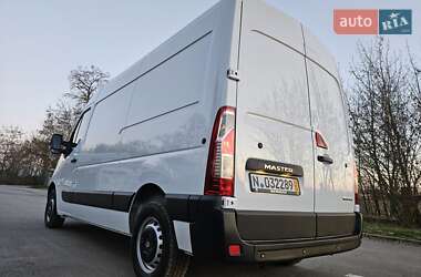 Грузовой фургон Renault Master 2018 в 