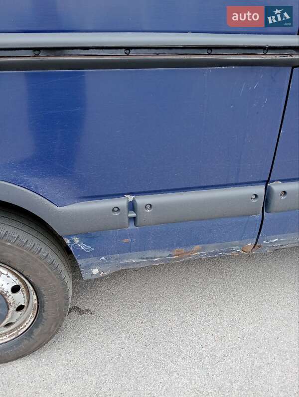 Микроавтобус Renault Master 2006 в Чернигове