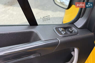 Грузовой фургон Renault Master 2017 в 