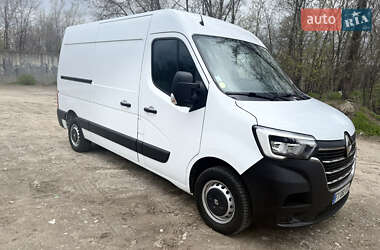 Грузовой фургон Renault Master 2020 в 