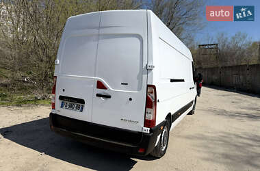 Грузовой фургон Renault Master 2020 в 
