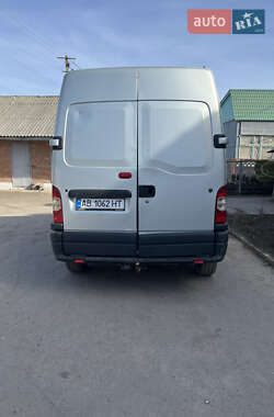 Грузовой фургон Renault Master 2005 в 