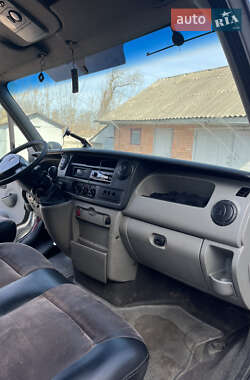 Грузовой фургон Renault Master 2005 в 