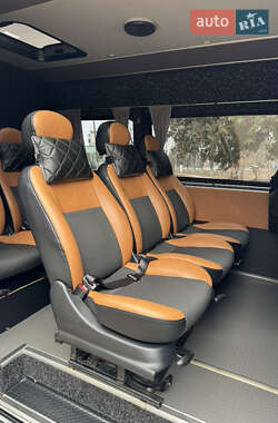 Микроавтобус Renault Master 2015 в 