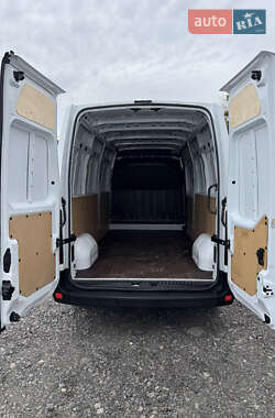 Грузовой фургон Renault Master 2020 в 