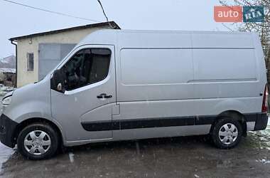 Грузовой фургон Renault Master 2013 в 