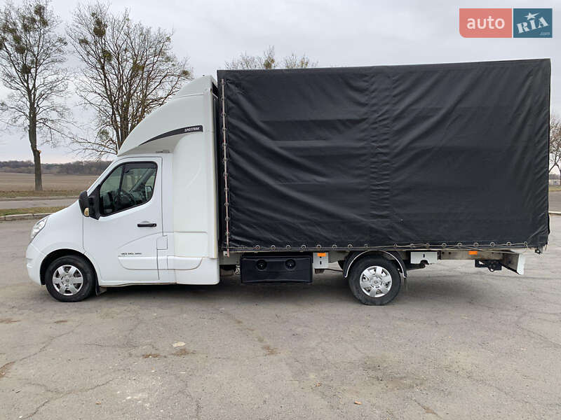 Грузовой фургон Renault Master 2017 в Владимире