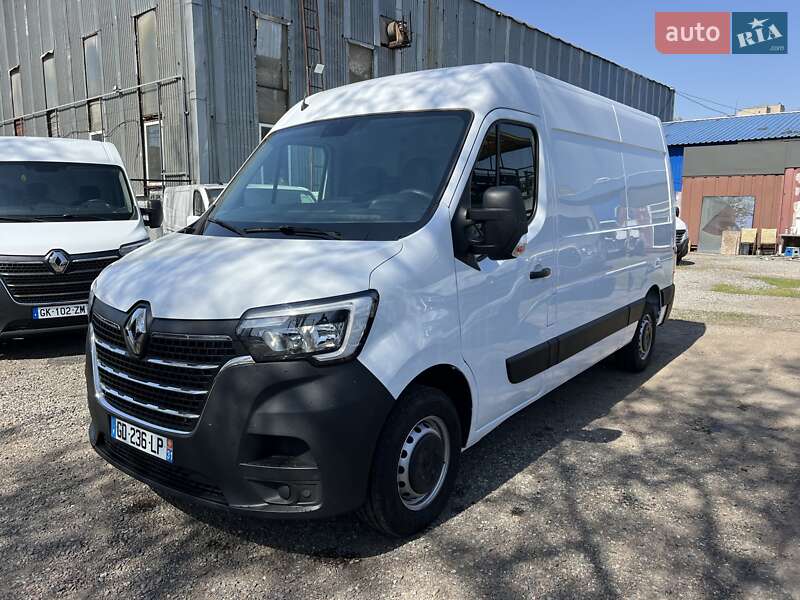 Грузовой фургон Renault Master 2021 в 
