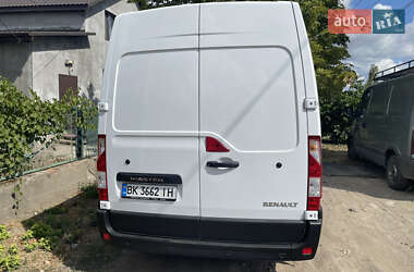 Грузовой фургон Renault Master 2019 в 