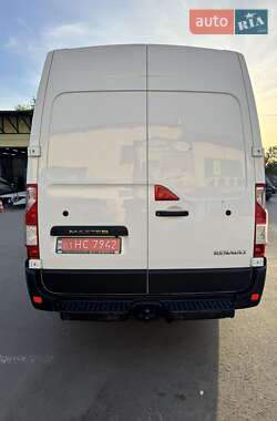 Грузовой фургон Renault Master 2020 в 