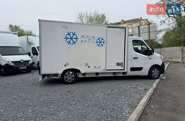 Другие грузовики Renault Master 2022 в 