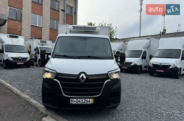 Другие грузовики Renault Master 2022 в 