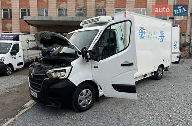 Другие грузовики Renault Master 2022 в 