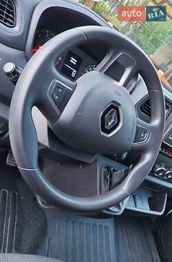 Грузовой фургон Renault Master 2021 в 