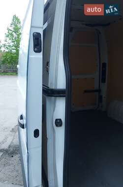 Грузовой фургон Renault Master 2021 в 