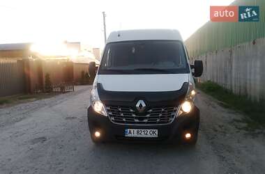 Грузовой фургон Renault Master 2016 в Требухове