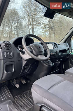 Грузовой фургон Renault Master 2019 в 
