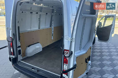 Грузовой фургон Renault Master 2021 в 