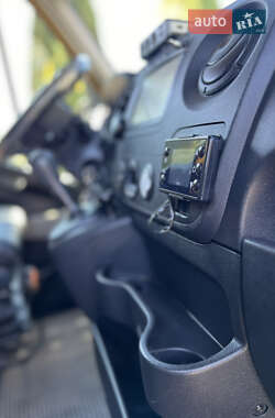 Микроавтобус Renault Master 2017 в 