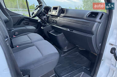 Вантажний фургон Renault Master 2021 в 