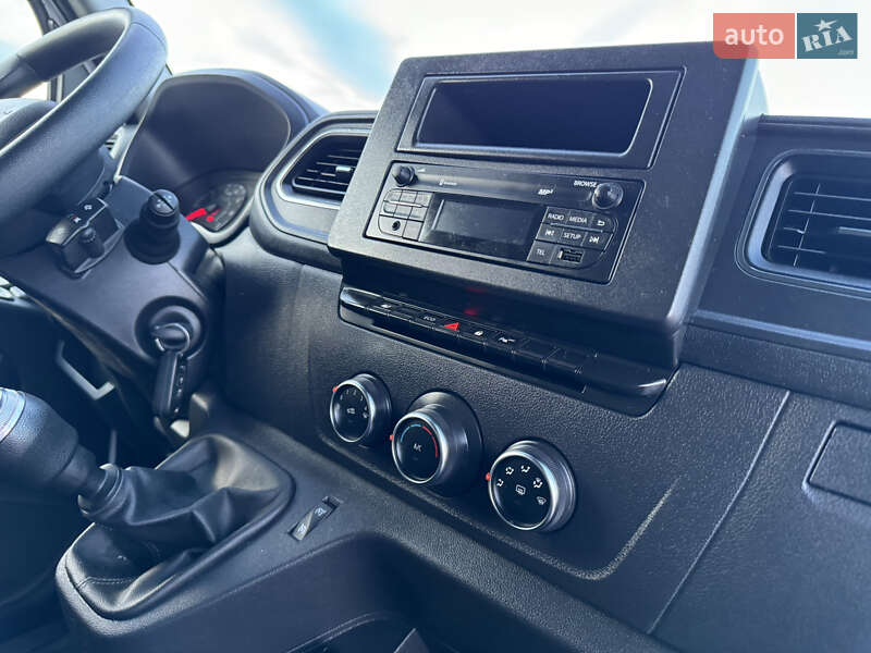 Грузовой фургон Renault Master 2021 в Полтаве