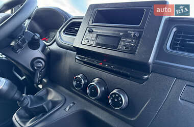Вантажний фургон Renault Master 2021 в 