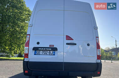 Грузовой фургон Renault Master 2022 в 