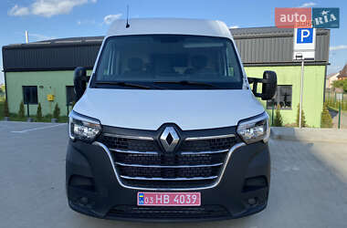 Грузовой фургон Renault Master 2021 в 