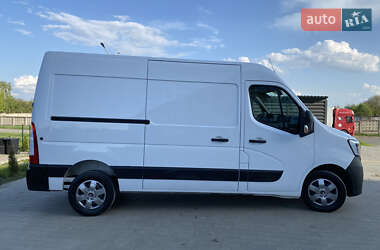 Грузовой фургон Renault Master 2021 в 