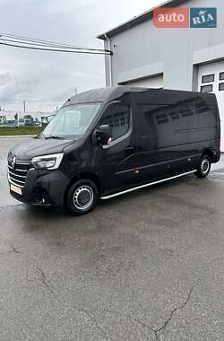 Грузовой фургон Renault Master 2021 в 