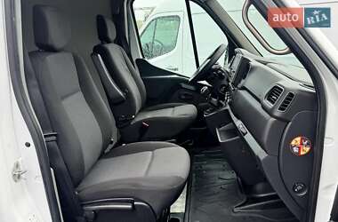 Вантажний фургон Renault Master 2020 в 