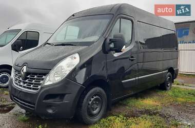 Вантажний фургон Renault Master 2016 в Івано-Франківську