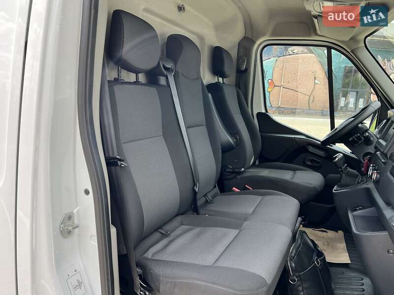 Грузовой фургон Renault Master 2020 в Луцке