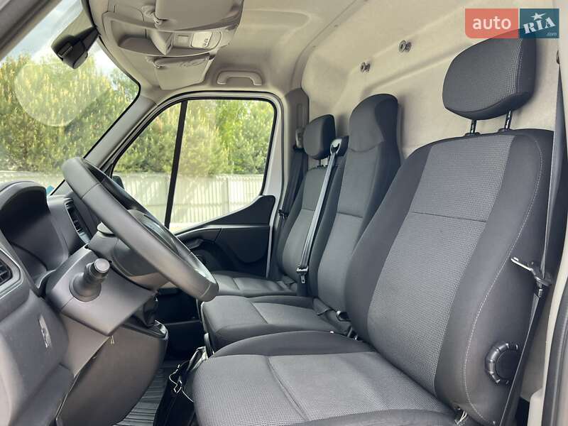 Грузовой фургон Renault Master 2020 в Луцке