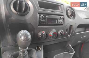 Грузовой фургон Renault Master 2016 в 